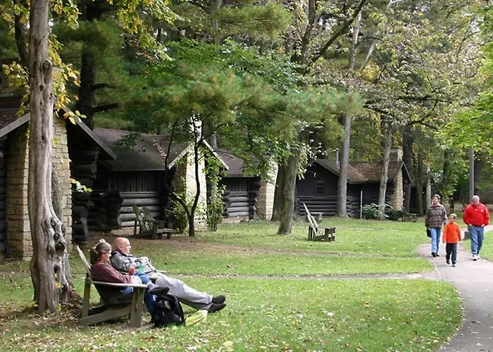 White Pines 4* Mount Morris