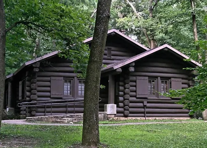 Resort White Pines 4*